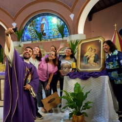 Missa com participação do Pe Rafael Tavares da Mota ( Padre de Schoenstatt)